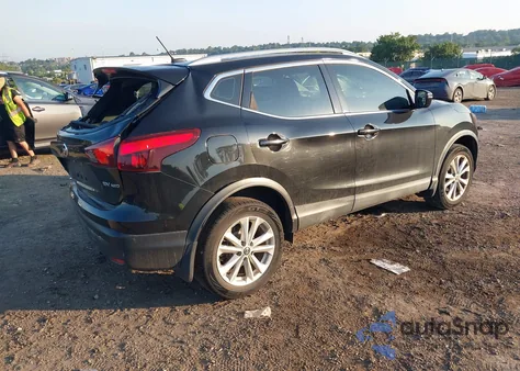 2019 Nissan Rogue Sport Sv z USA, uszkodzony, nr VIN JN1BJ1CR7KW622944
